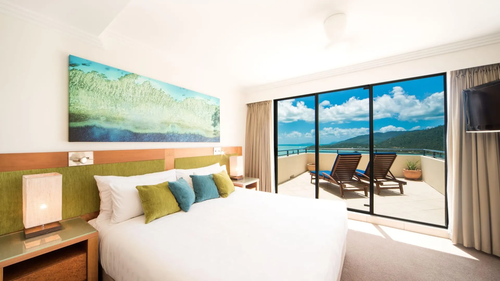Apartment Pinnacles Airlie Beach